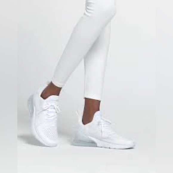 Brand New Youth Nike Air Max 270 Go Size 65y No No